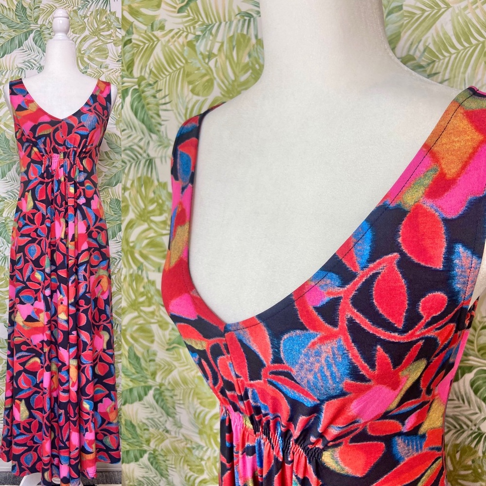 Natori Beautiful Flowing Multi Color Boho Floral Print V Neck Maxi Dress Medium
